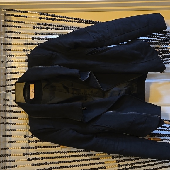 Lola Suede Jacket - Picture 4 of 13